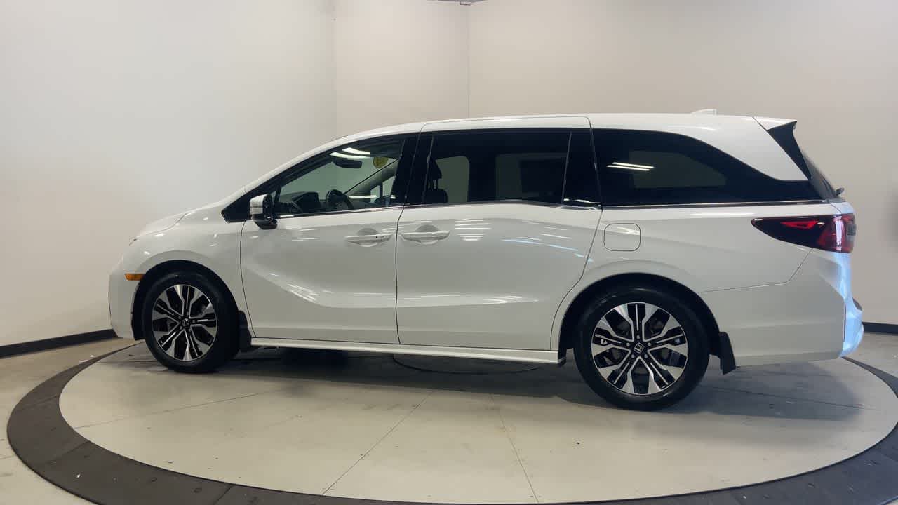 2025 Honda Odyssey — side profile view
