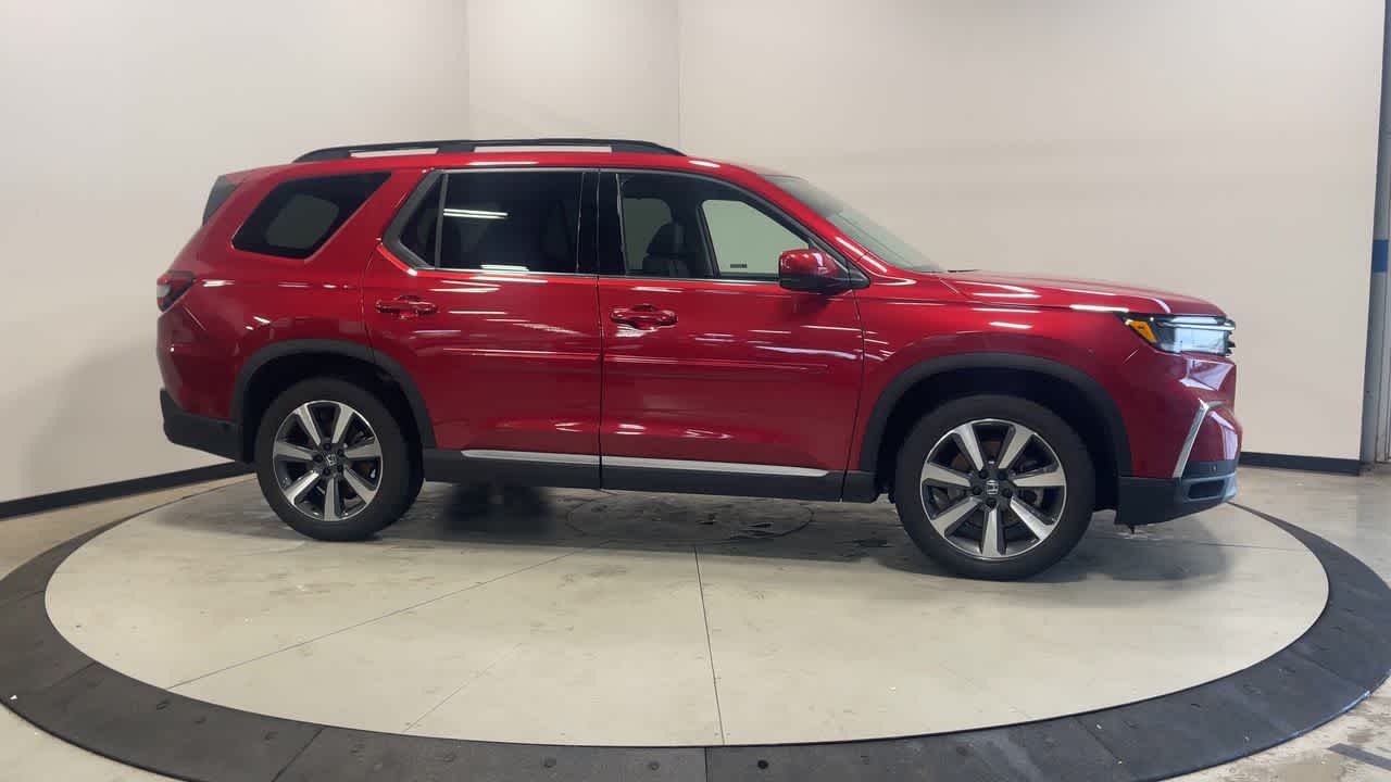 2024 Honda Pilot — interior view
