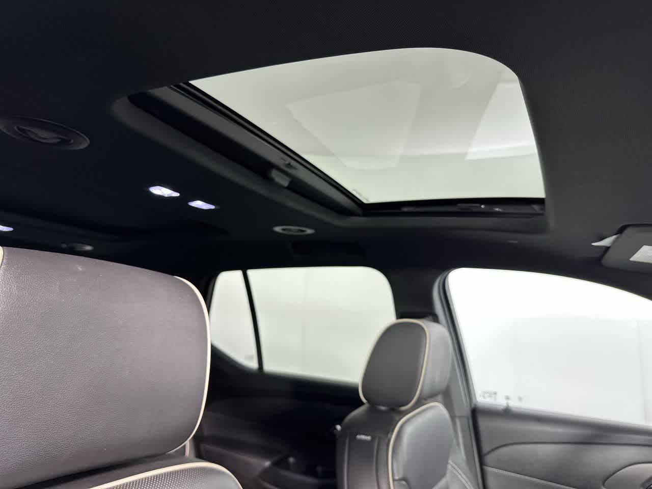 2023 Chevrolet Traverse — side profile view
