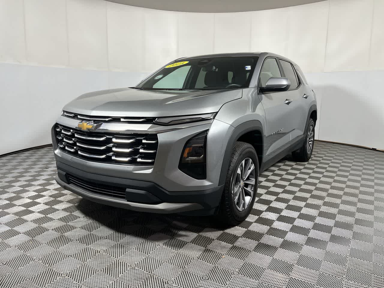 2025 Chevrolet Equinox — interior view