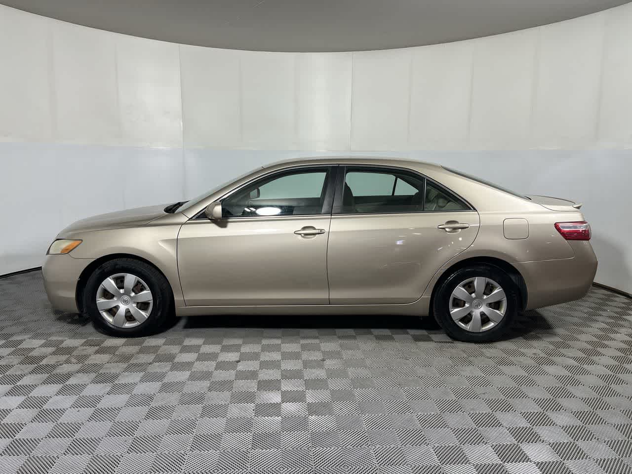 2008 Toyota Camry — detail view
