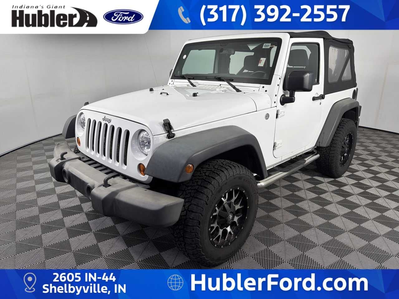 2013 Jeep Wrangler — interior view